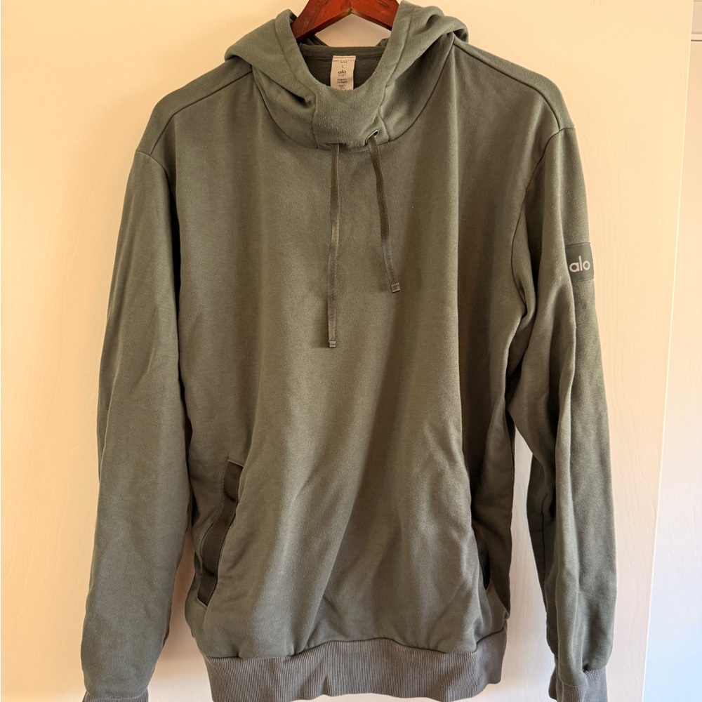 ALO Yoga Men's Olive Hoodie